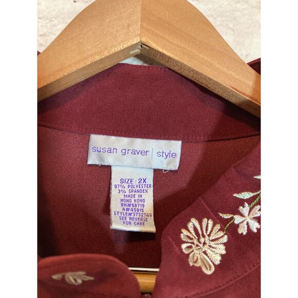 Susan Graver Top Womens 2X Maroon Red Floral Embroidered Front Zip Microsuede - Picture 13 of 13